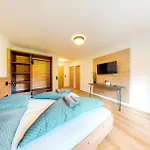 Haus Moritz Apartamento Oetz