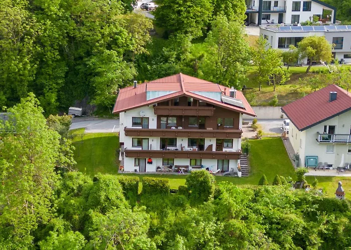 Haus Moritz * اوتز